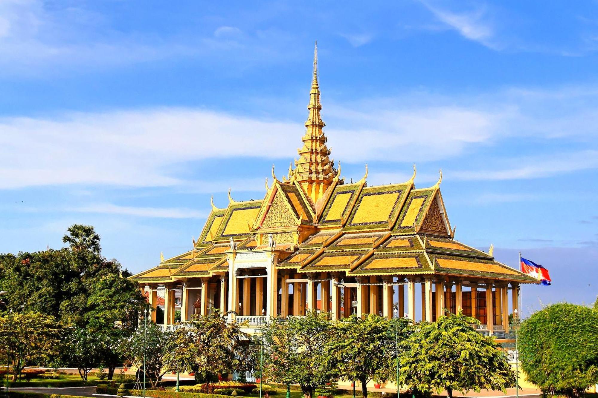 Sky Hotel Central Phnom Penh - Rooms & Apartments Eksteriør bilde